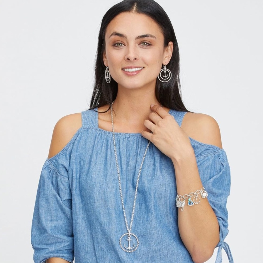 NWT Brighton Blue Water Anchor Silver & Crystal
Reversible Necklace